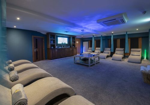 This room features, light, sound and relaxing loungers to de-stress